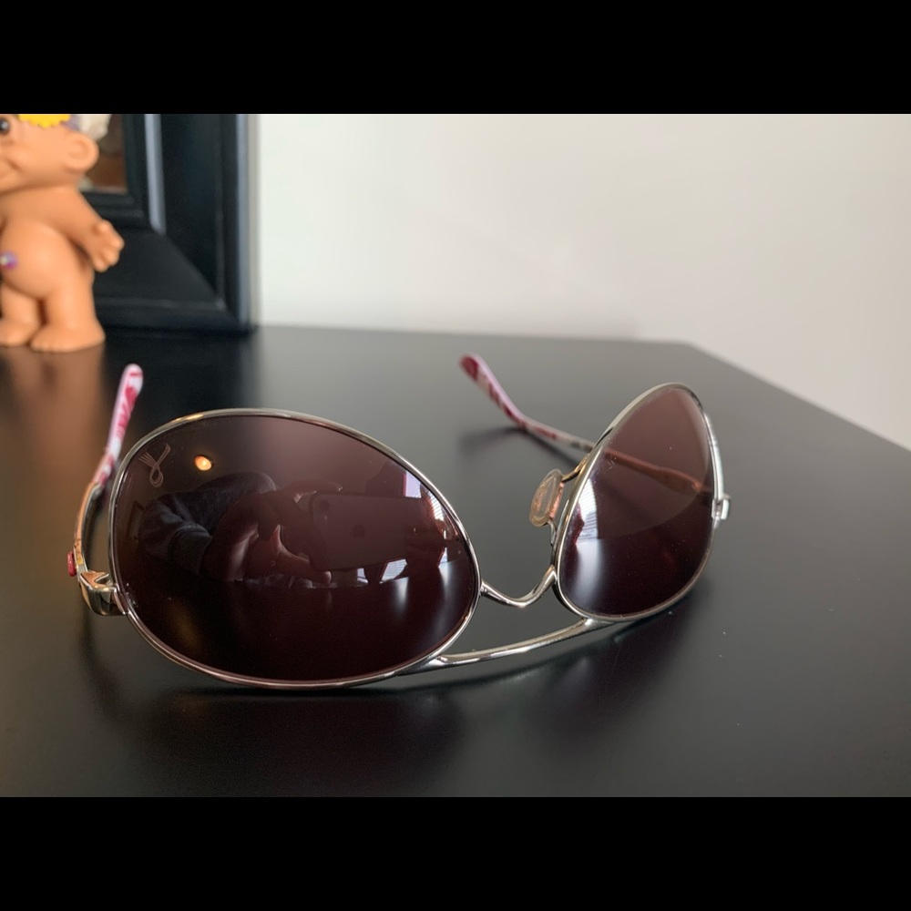 Women’s oakleys